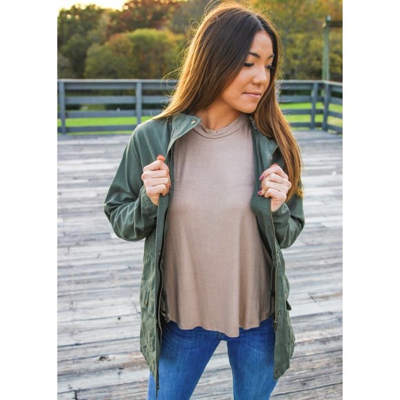 Tan Tank - Picture 2 of 4